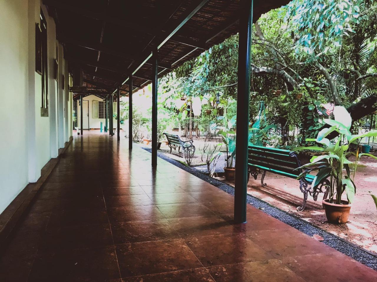 Palm Grove Service Villa Kochi Exterior photo